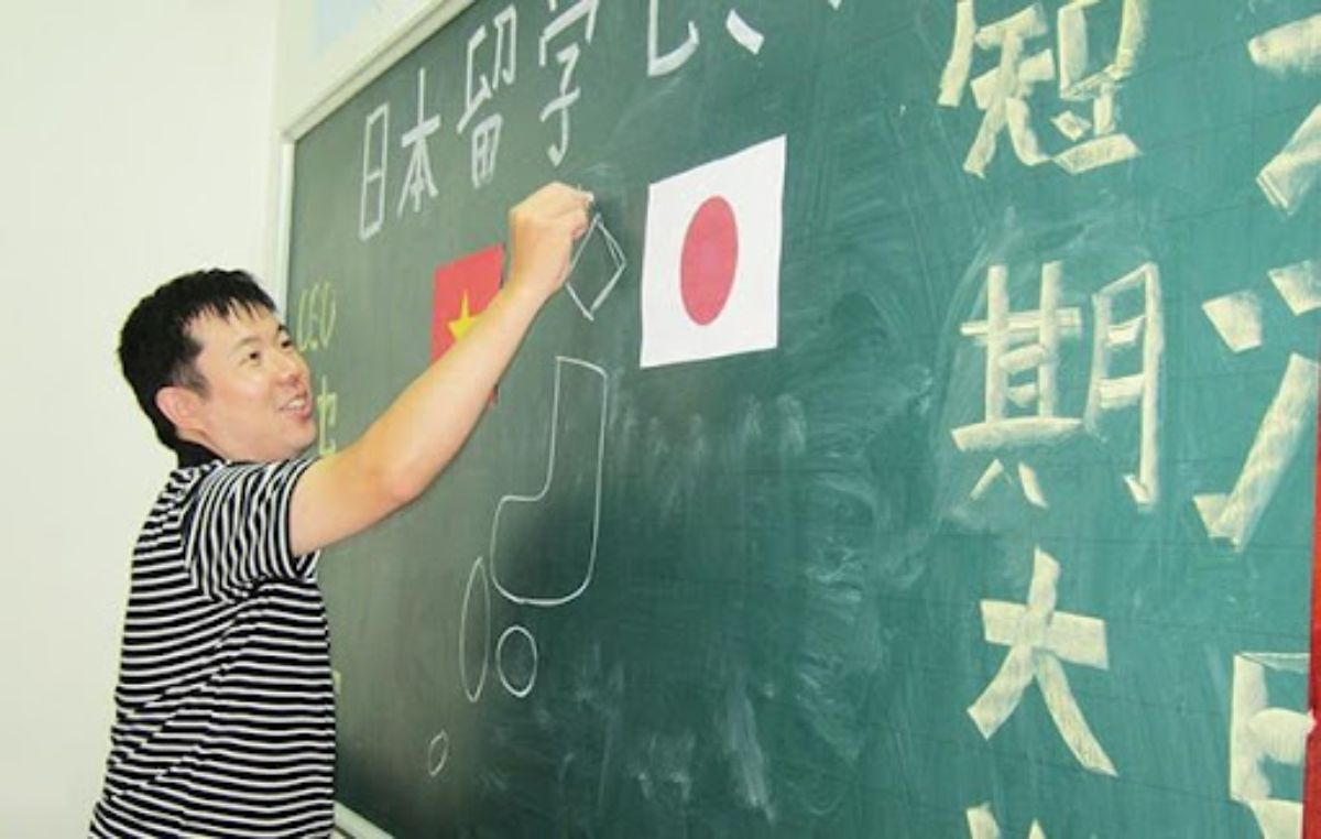 Gia sư dạy tiếng Nhật